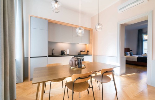 Josefstadt Apartment | Vienna Residence, City Hall - Parliament #6418