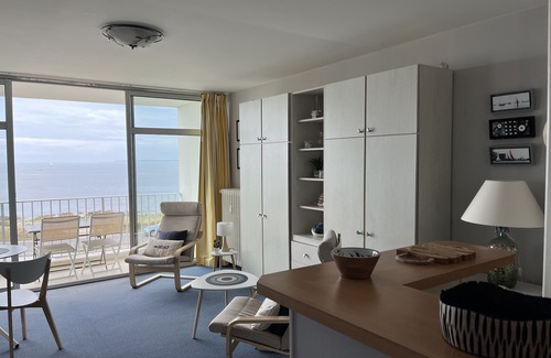 Quiberon Apartment | View of the islands 2nd floor near thalasso