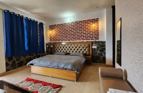 Dhanaulti Hotel | Viewtoria Resort