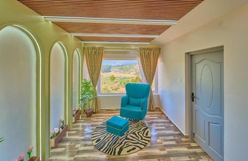 Ooty House | Vihani's Western Clouds Ooty by VOYE HOMES