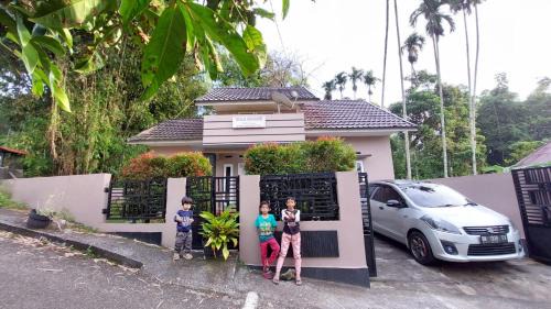 Bukittinggi House | Vila Anggur Pintukabun