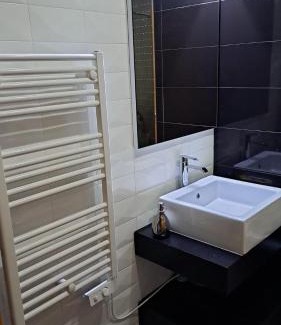 Carvoeira Villa | Vila Gomes