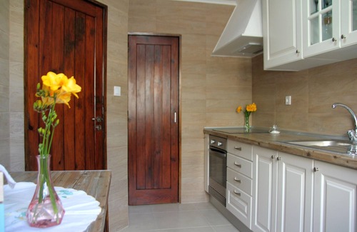 Mafra House | Vila Mafra - Grill Terrace at the center of Mafra