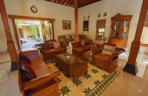 Klaten Villa | Vila Pribadi dekat Prambanan-Griya Bayan Kraguman