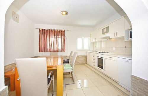 Vrgorac House | Vila With Heated swimming Pool And Jacuzzi In The Oasis Of Peace And Quiet