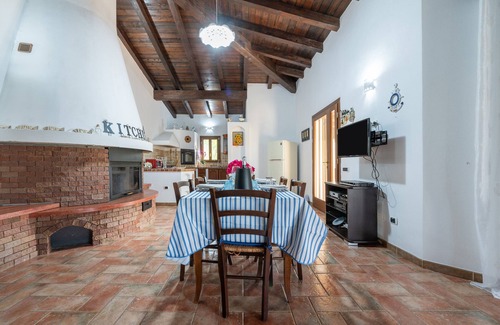 Nuxis Villa | Villa "Rossu" with Mountain View, Private Garden, Wi-Fi and Air Conditioning