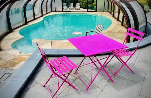 Saint-Die Villa | Villa 250m2 avec PISCINE chauffée & SPA & kota-grill & sauna