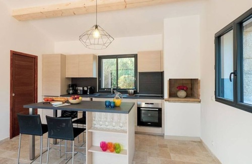 Figari Villa | Villa A Liccia in the heart of the maquis with private pool, surrounded by nature