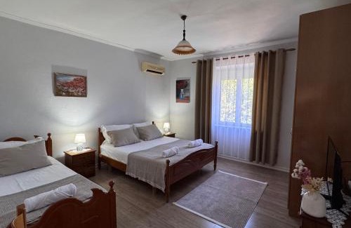Permet Villa | Villa Adams