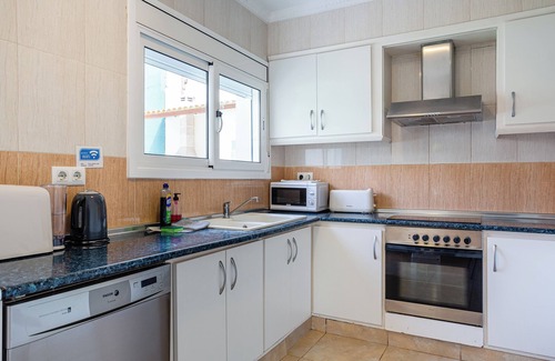 Lloret de Mar Villa | Villa "Ainara Luxury" with Mountain View, Private Pool & Wi-Fi