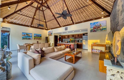 Drupadi Villa | Villa Alam 4BR Private Pool Villa