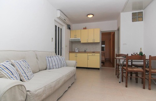 Gradac Apartment | VILLA ALEX One-Bedroom Apartment (ANA)