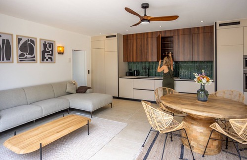 Hyeres Villa | VILLA ALMANARRA HYERES