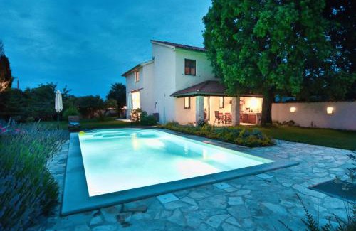 Pavicini Villa | Villa Altra