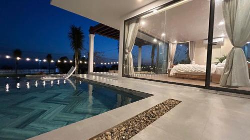 Central Mui Ne Beach Villa | Villa Amanda 2 - Sea view - Private swimming pool 70 M2