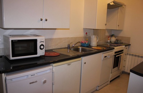 Rafol de Almunia Villa | Villa apartment, 2 double bedrooms, sleeps 4, Private pool, hot tub, SmartTV,