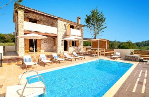 Agia Marina Villa | Villa Artemisia by Villa Plus