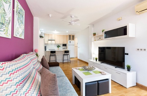 El Algar Apartment | Villa 'Artep' with Shared Pool, Wi-Fi and Air Conditioning