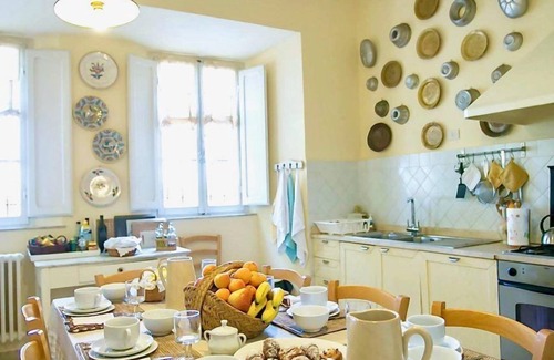 Siena Villa | VILLA ASCARA - Fifteen Bedroom Villa, Sleeps 30