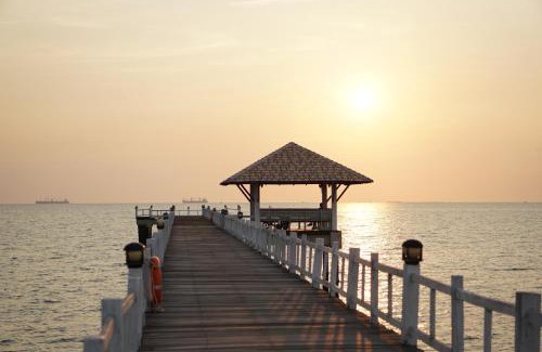 Chonburi House | Villa at Casalunar Bangsaen