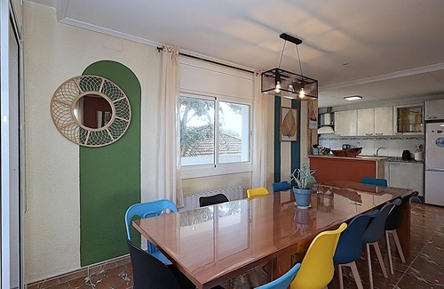 Lloret de Mar House | Villa Atenea-vistas a la montaña , piscina privada, capacidad 12 personas