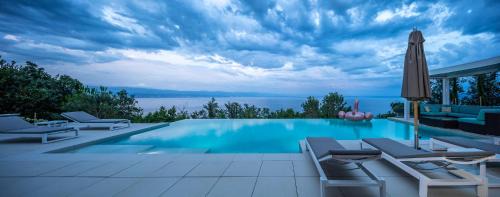 Medveja Villa | VILLA AURA