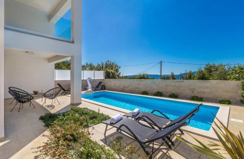 Linardici Villa | Villa Aurea