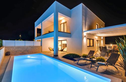 Linardici Villa | Villa Aurea