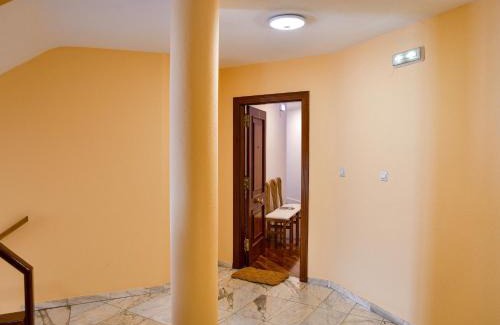 La Baneza Apartment | Villa Aurora