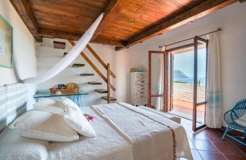 Porto Istana Villa | Villa Azzurra , piscina, parcheggio e vista mare