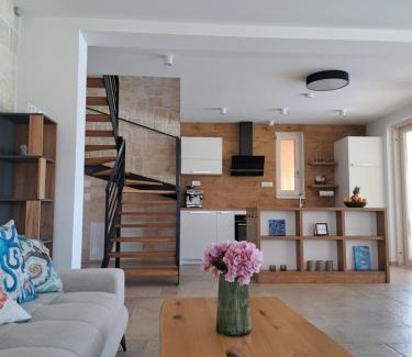 Kastelir Villa | Villa Be happy