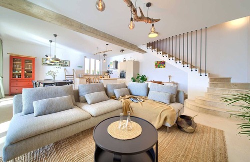 Klimno Villa | Villa BEACHFRONT with heated pool