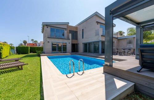 Molinell Villa | Villa Beachside Retreat by ON Travel