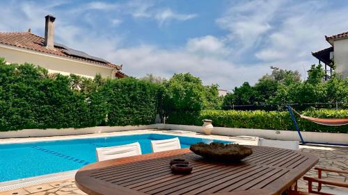 Messaia Villa | Villa Bianca