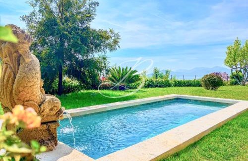 La Croix des Gardes Villa | Villa Blue Horizon - Panoramic Pools Cannes