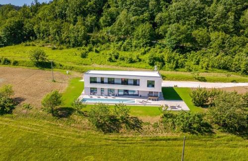 Pazin Villa | Villa Butoniga Hills