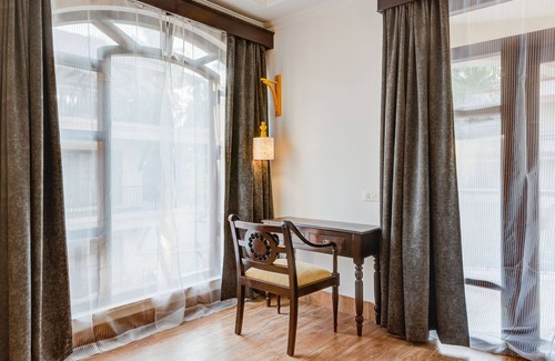 Gauravaddo Villa | Villa Calangute Phase 17- 12 BHK Private Pool+ Jacuzzi+ Party Room + Games Area