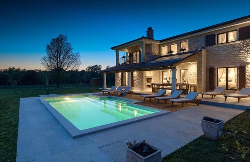 Galizana Villa | Villa Campagna