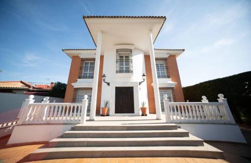 Bormujos Villa | Villa Candelaria Sevilla Aljarafe