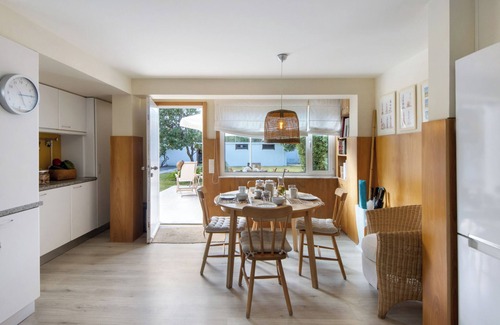 Barra Villa | Villa 'Casa Das Dunas' with Sea View, Private Terrace and Wi-Fi