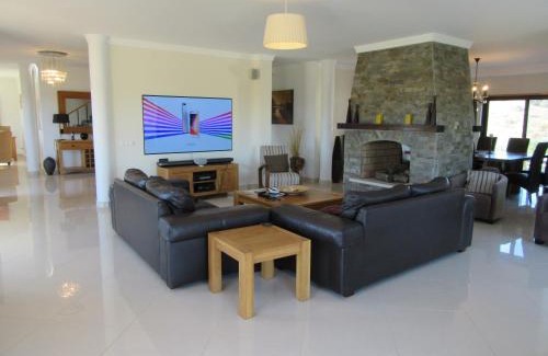 Corte Antonio Martins Villa | VILLA Casa Eden