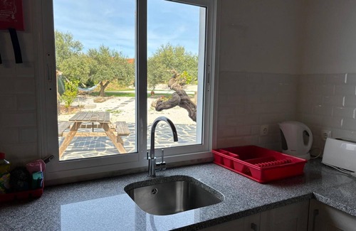 Reguengos de Monsaraz Villa | Villa 'Casa Do Aguadeiro' with Private Pool, Wi-Fi and Air Conditioning