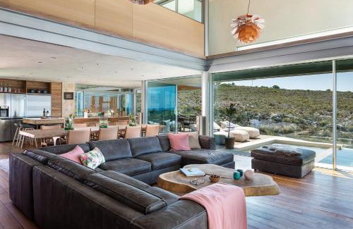 Kalathas Villa | Villa Charlotte by Cura Villas Collection