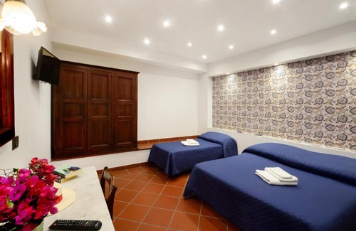 Alia House | Villa Dafne