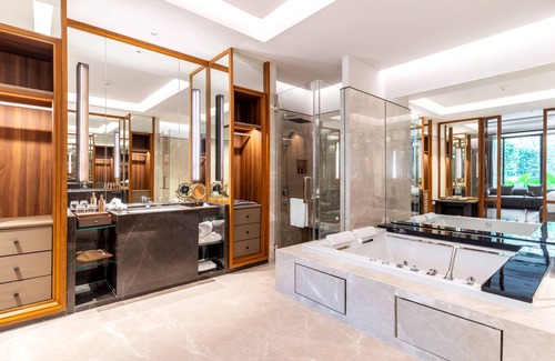 Thung Maha Mek Hotel | Villa Deva Resort & Hotel Bangkok