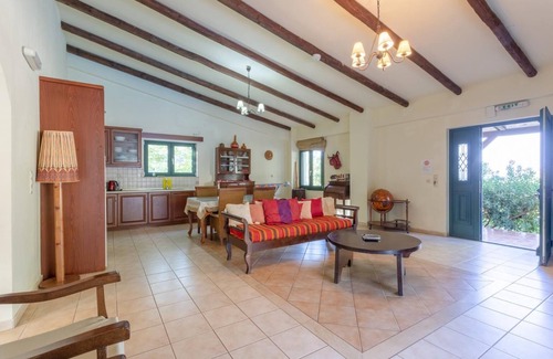 Vlichada Villa | Villa Dimitrios - Two Bedroom Villa, Sleeps 5