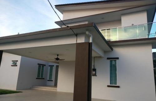 Kampung Gong Badak House | Villa DSelasih Homestay @UMT UNISZA