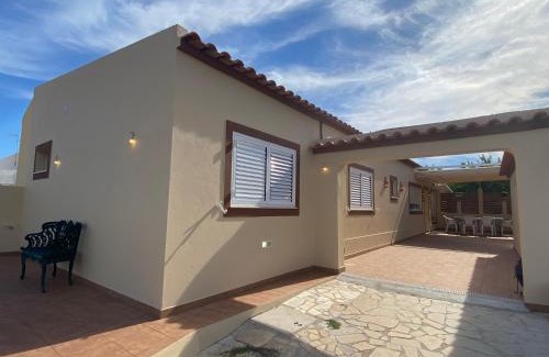 Manta Rota House | Villa ELTAEL - Miguel House - Beach & Near Several Golf Courses