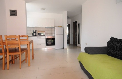 Starigrad Apartment | Villa Ema, where the sea touches the mountains.