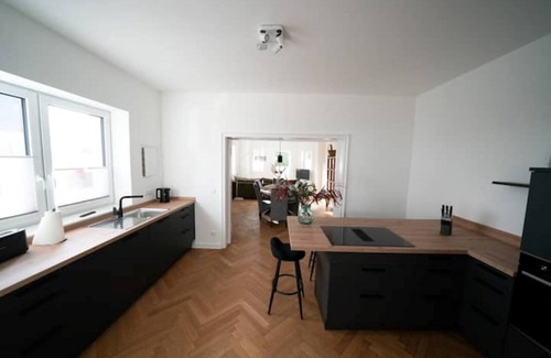 Osnabrueck Apartment | Villa Emma: Hare - no fitter apartment